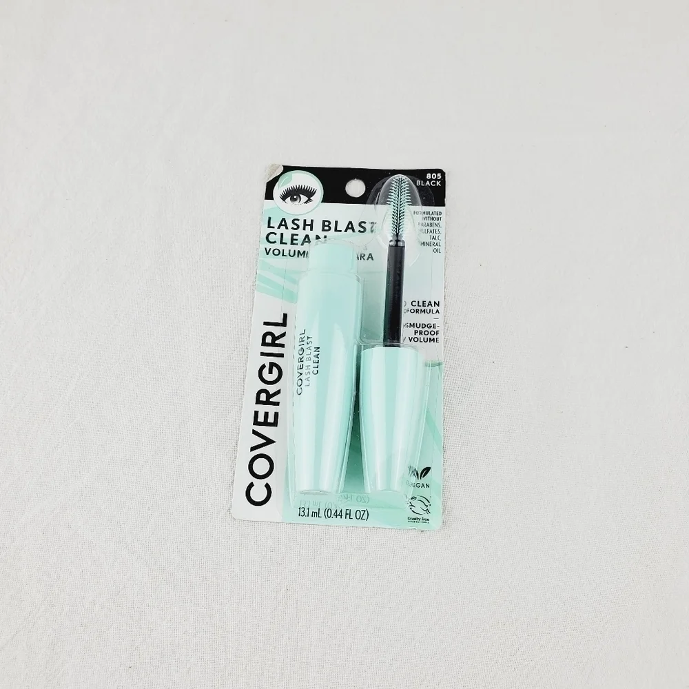 LAST ONE 🔥Covergirl Lash Blast Clean Valume Mascara